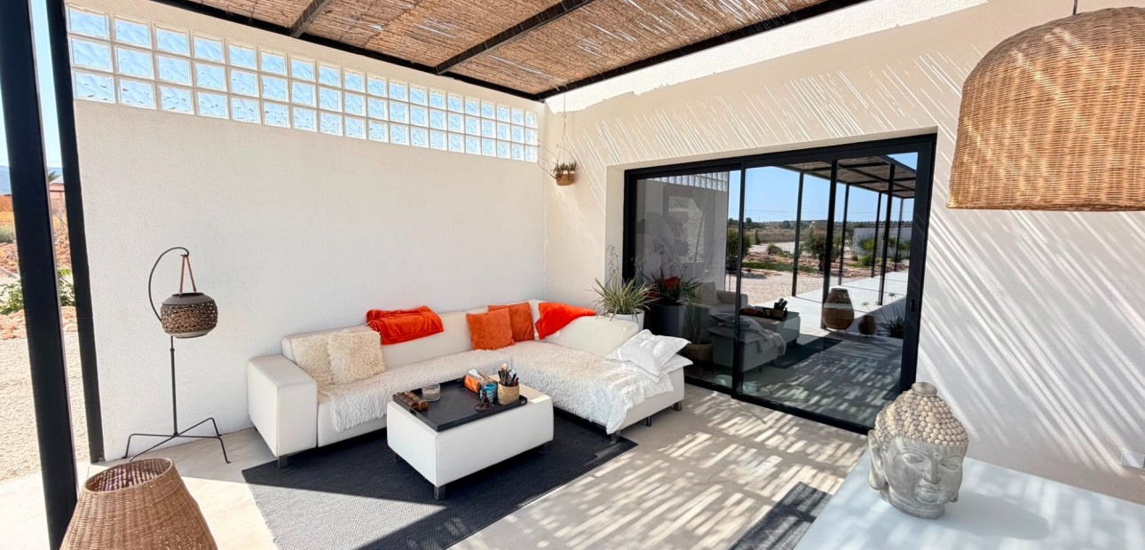 Sale - Country Property -
Pinoso - Pinoso - Country