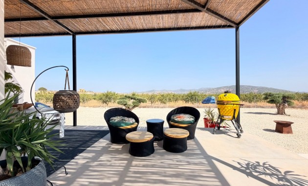 Sale - Country Property -
Pinoso - Pinoso - Country