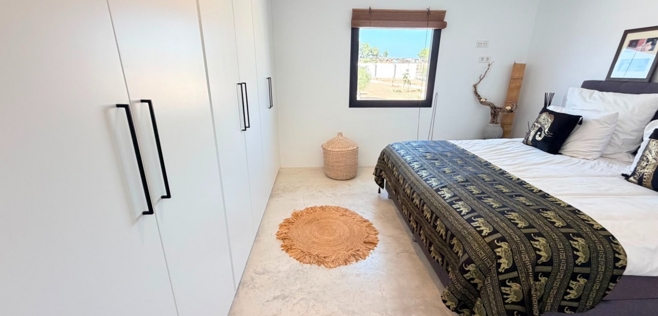 Sale - Country Property -
Pinoso - Pinoso - Country