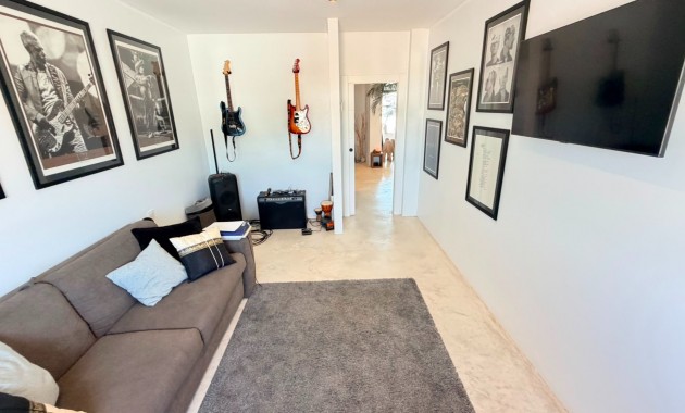 Sale - Country Property -
Pinoso - Pinoso - Country