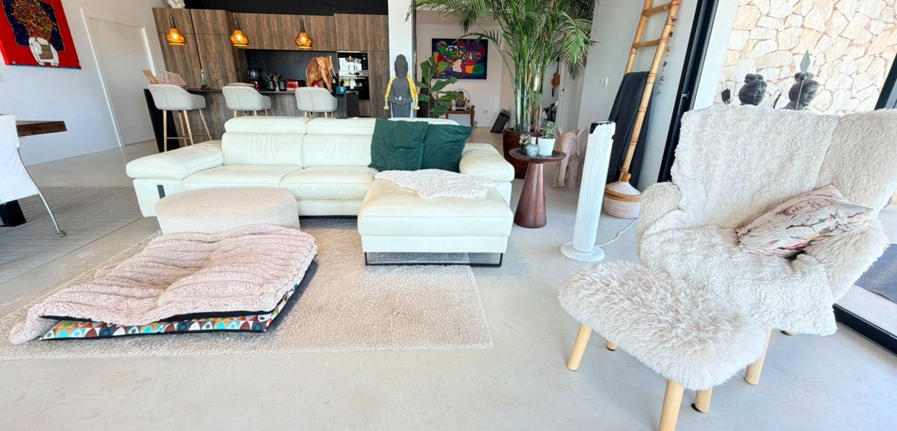 Sale - Country Property -
Pinoso - Pinoso - Country