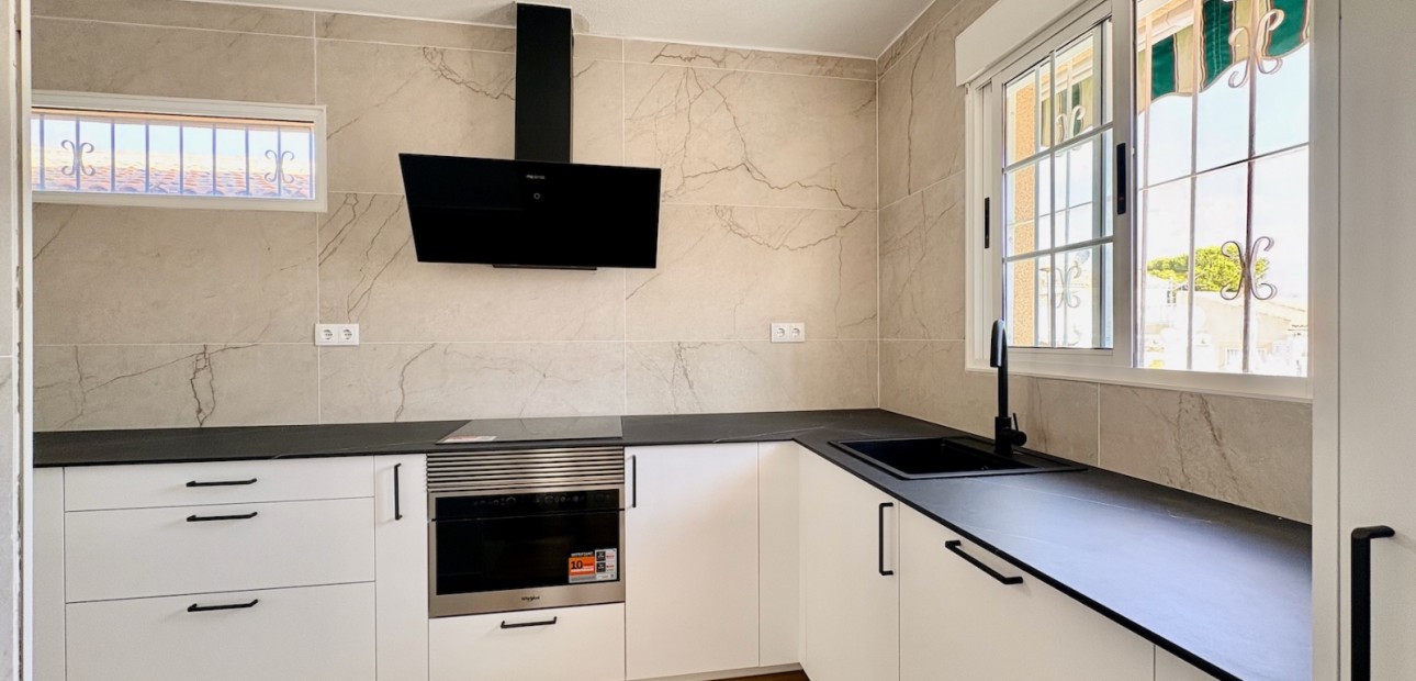 Sale - Single Family Home -
Orihuela - Los Balcones