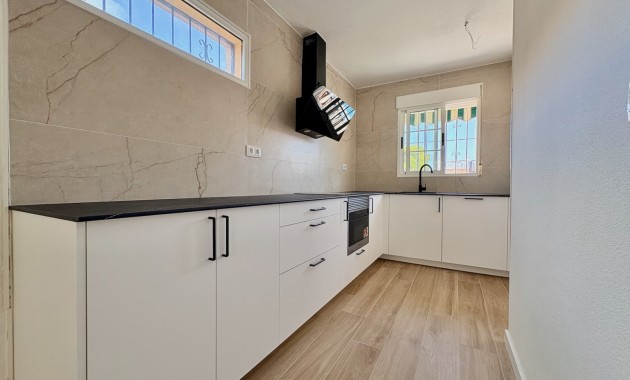 Sale - Single Family Home -
Orihuela - Los Balcones