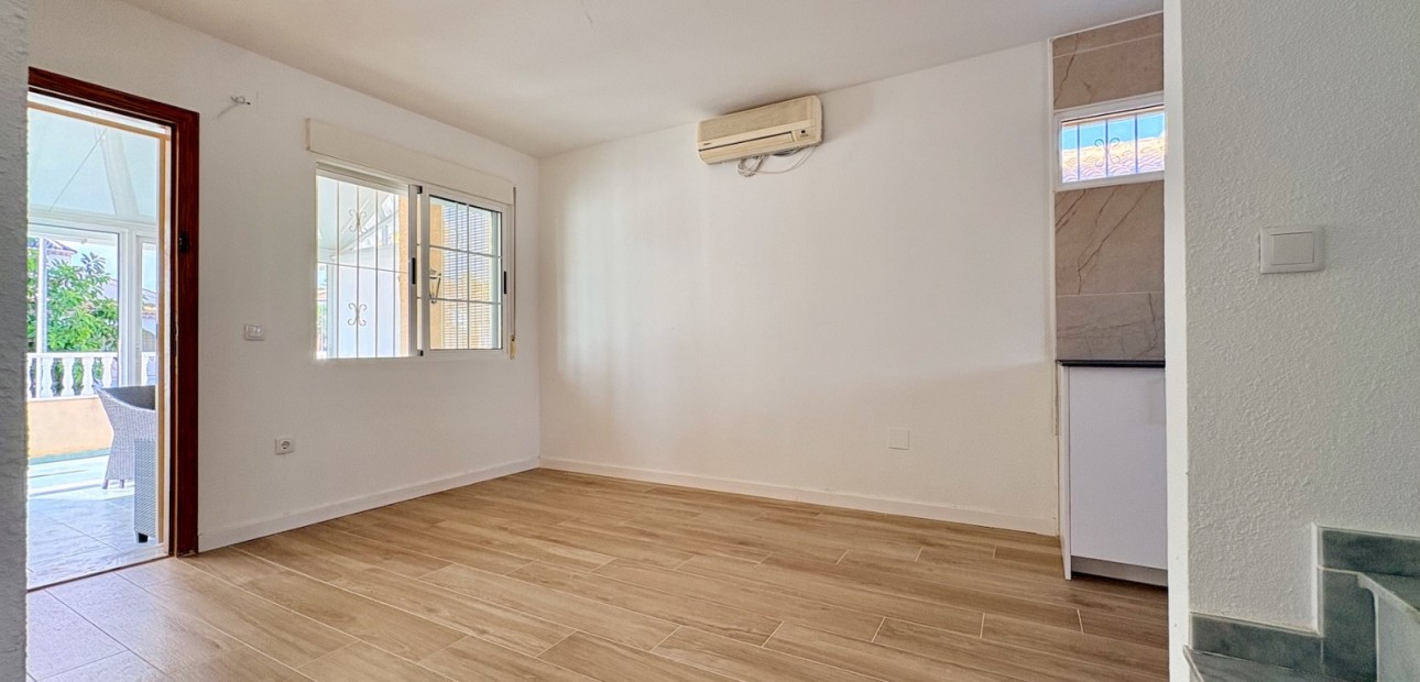 Sale - Single Family Home -
Orihuela - Los Balcones