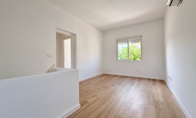 Sale - Single Family Home -
Orihuela - Los Balcones