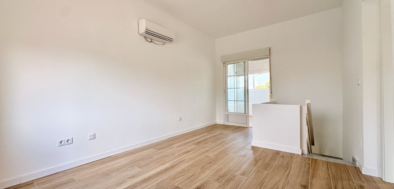 Sale - Single Family Home -
Orihuela - Los Balcones