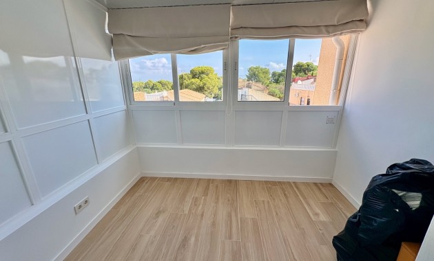 Sale - Single Family Home -
Orihuela - Los Balcones