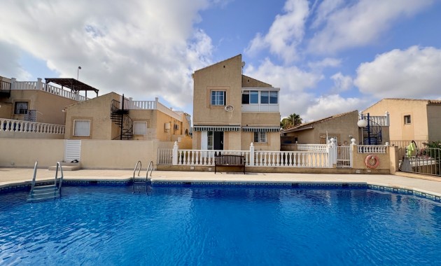 Sale - Single Family Home -
Orihuela - Los Balcones