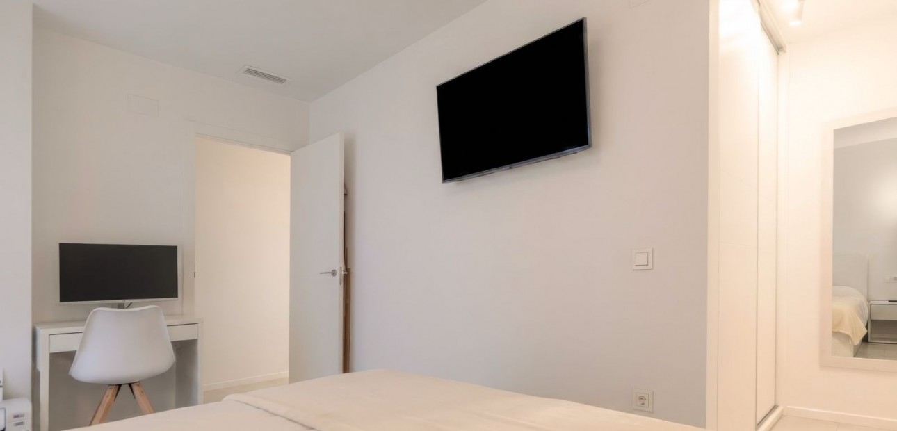 Sale - Apartment - Penthouse -
Orihuela Costa - Playa Flamenca