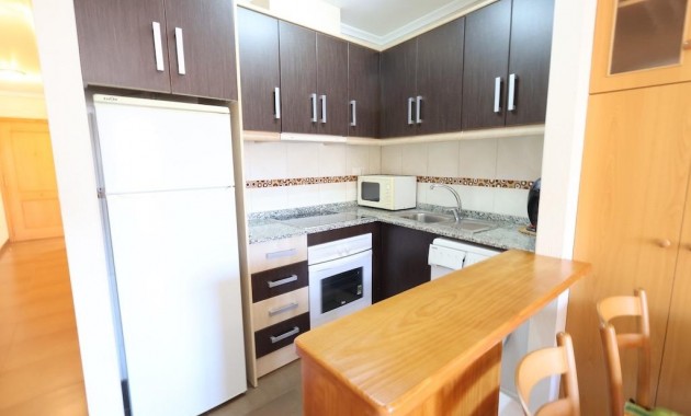 Sale - Apartment / flat -
Torrevieja - Centro