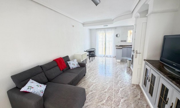 Sale - Terraced house -
Orihuela Costa - Las Filipinas