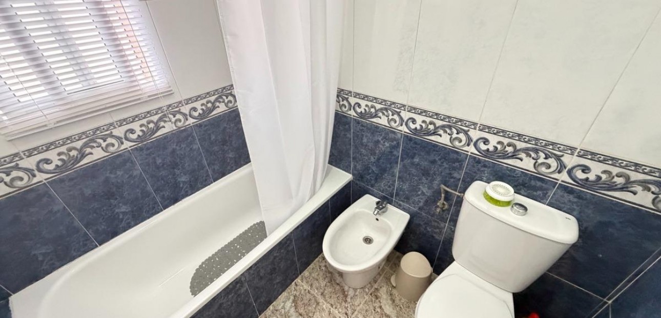 Sale - Terraced house -
Orihuela Costa - Las Filipinas