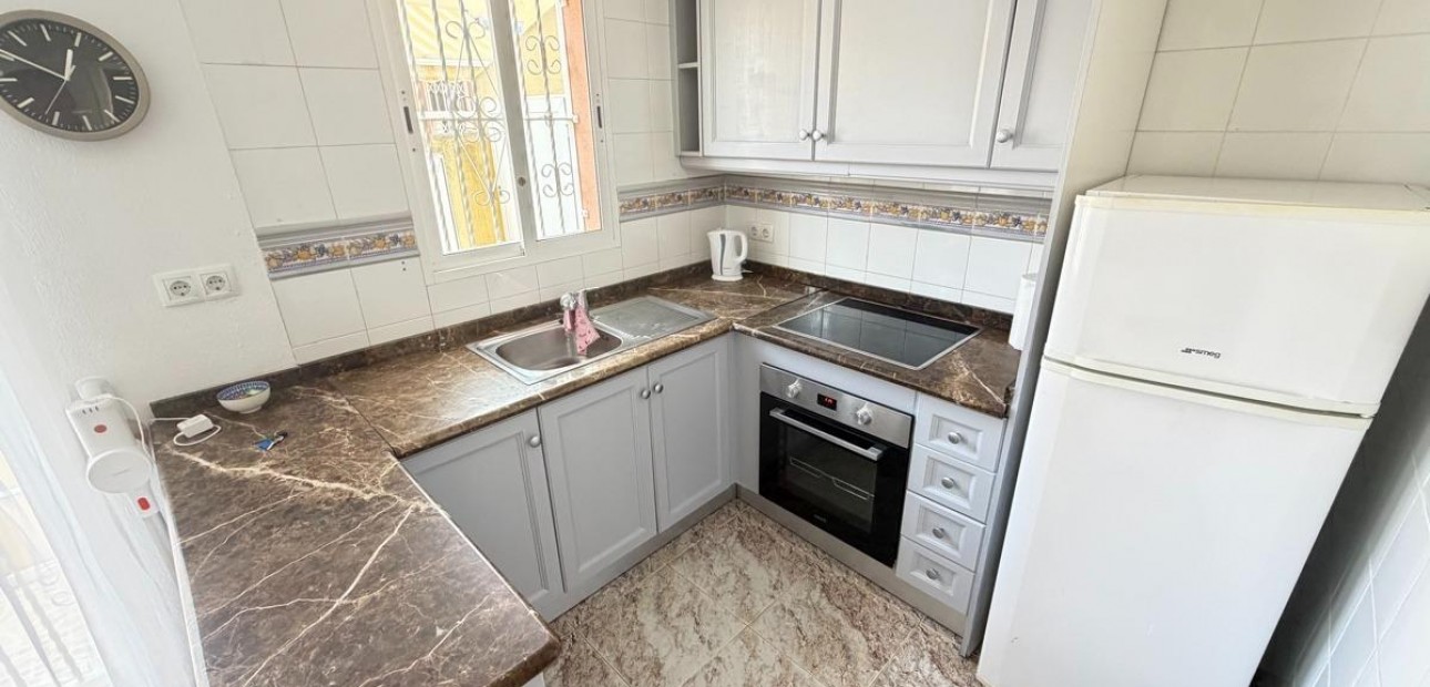 Sale - Terraced house -
Orihuela Costa - Las Filipinas
