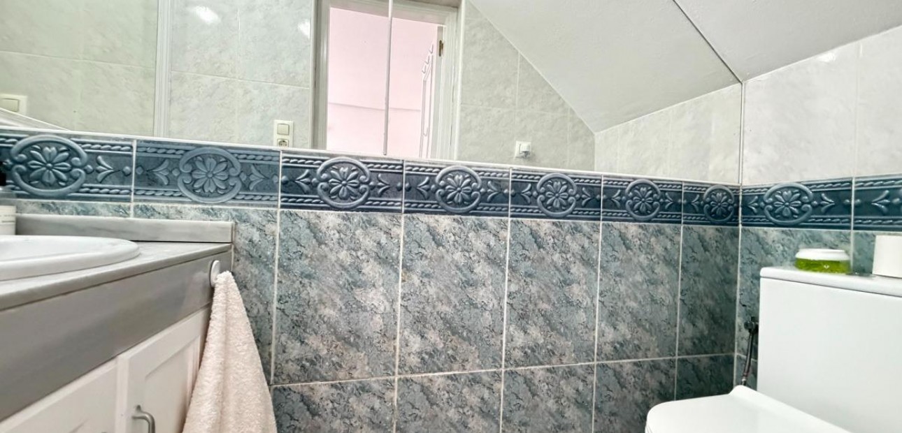 Sale - Terraced house -
Orihuela Costa - Las Filipinas