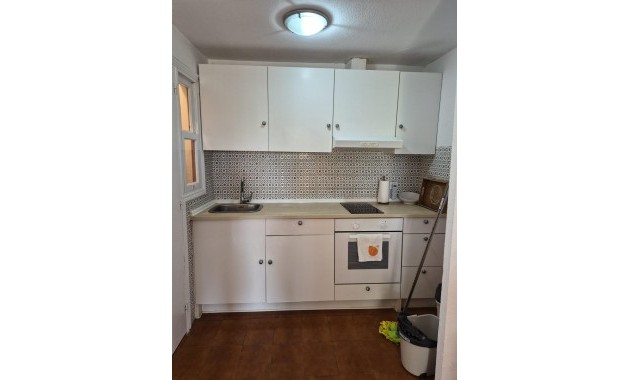 Sale - Bungalow -
Torrevieja - La Siesta - El Salado - Torreta