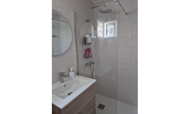 Sale - Bungalow -
Torrevieja - La Siesta - El Salado - Torreta