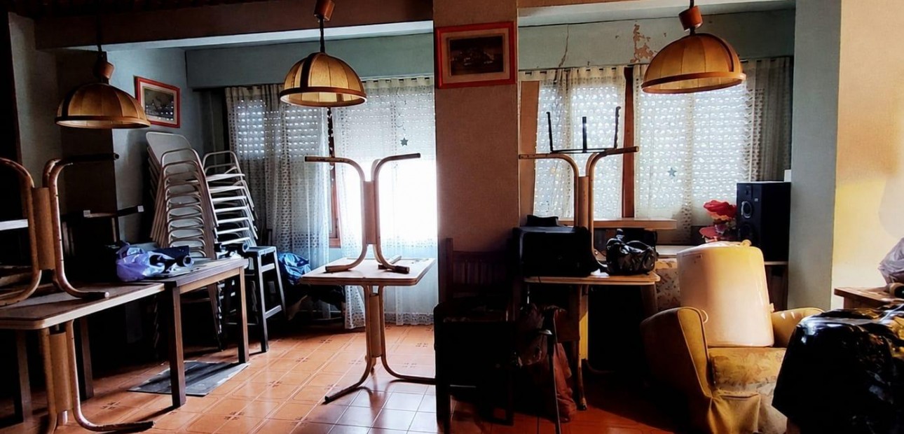 Sale - Apartment / flat -
Guardamar del Segura - Pueblo