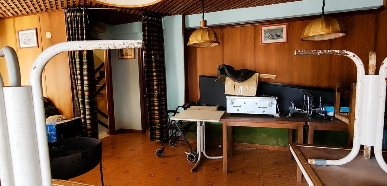 Sale - Apartment / flat -
Guardamar del Segura - Pueblo