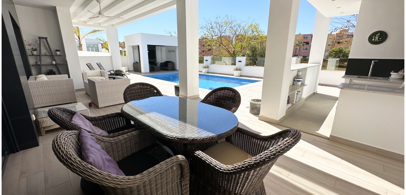 Sale - Detached Villa -
Mar Menor Golf Resort - Mar Menor Golf Resort - Centre