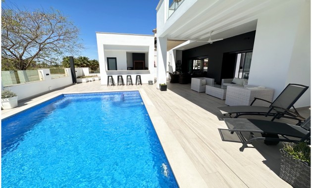Sale - Detached Villa -
Mar Menor Golf Resort - Mar Menor Golf Resort - Centre