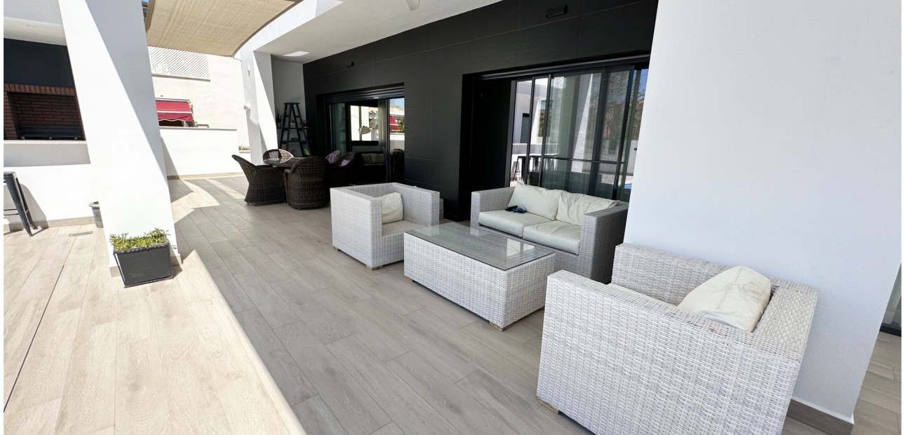 Sale - Detached Villa -
Mar Menor Golf Resort - Mar Menor Golf Resort - Centre