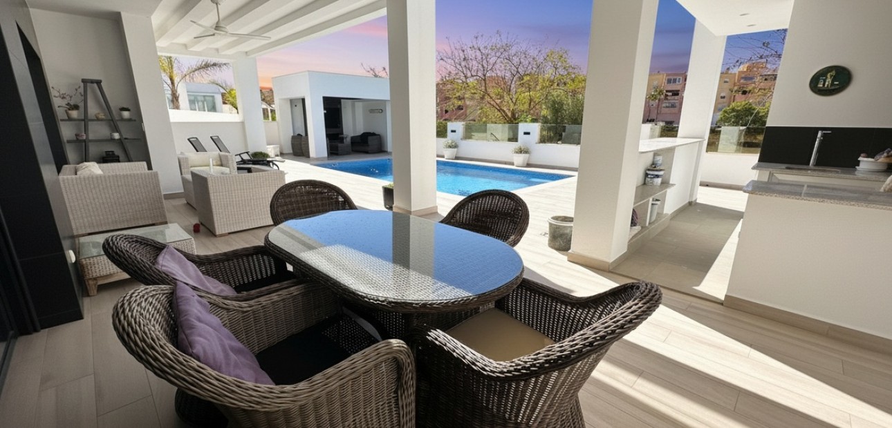 Sale - Detached Villa -
Mar Menor Golf Resort - Mar Menor Golf Resort - Centre