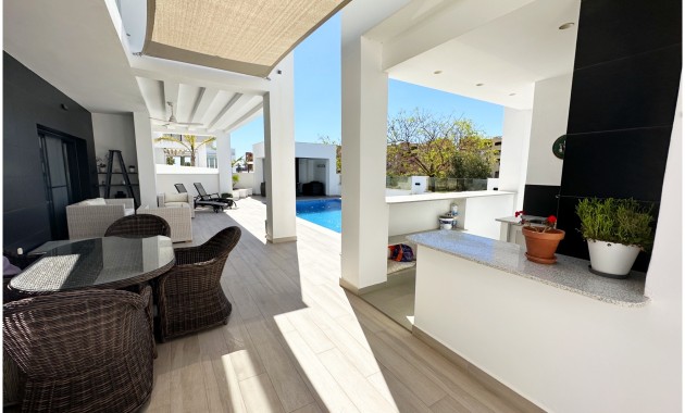 Sale - Detached Villa -
Mar Menor Golf Resort - Mar Menor Golf Resort - Centre