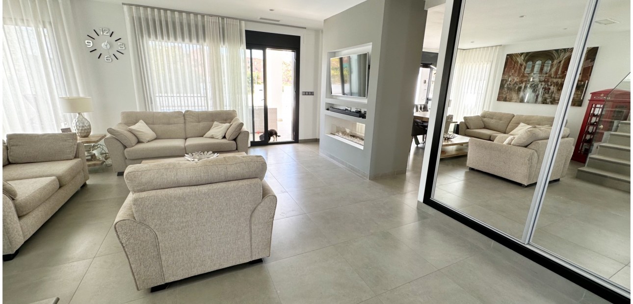 Sale - Detached Villa -
Mar Menor Golf Resort - Mar Menor Golf Resort - Centre