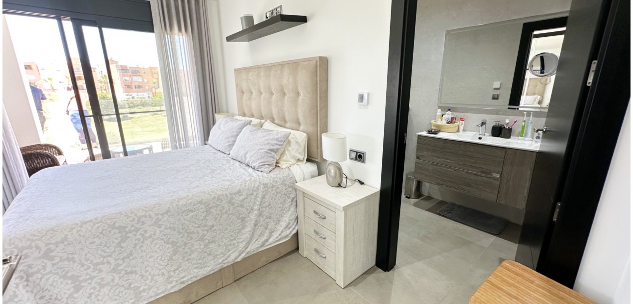 Sale - Detached Villa -
Mar Menor Golf Resort - Mar Menor Golf Resort - Centre