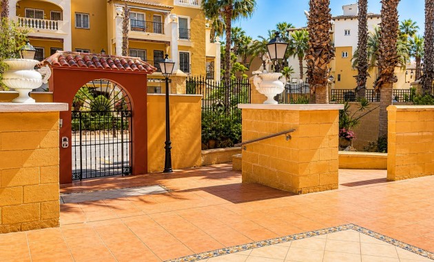 Sale - Apartment / flat -
Torrevieja - Playa Los Locos