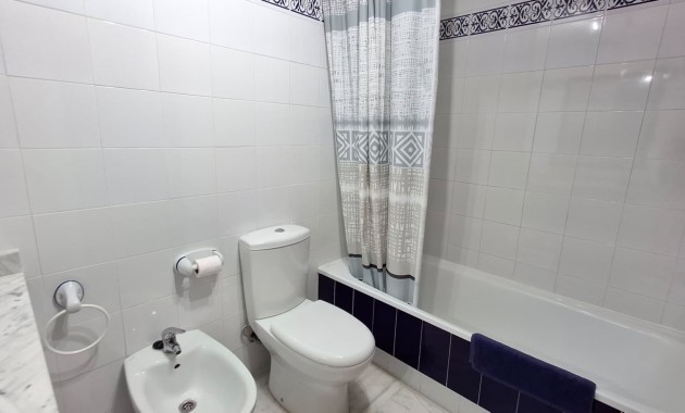 Sale - Apartment / flat -
Torrevieja - Playa Los Locos
