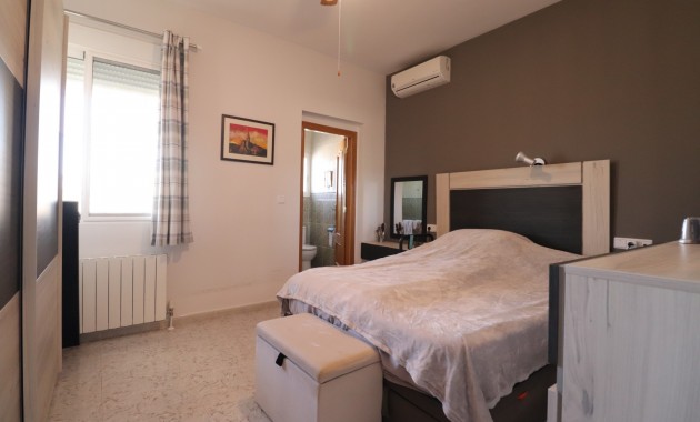 Sale - Country Property -
Callosa de Segura - Callosa de Segura - Country