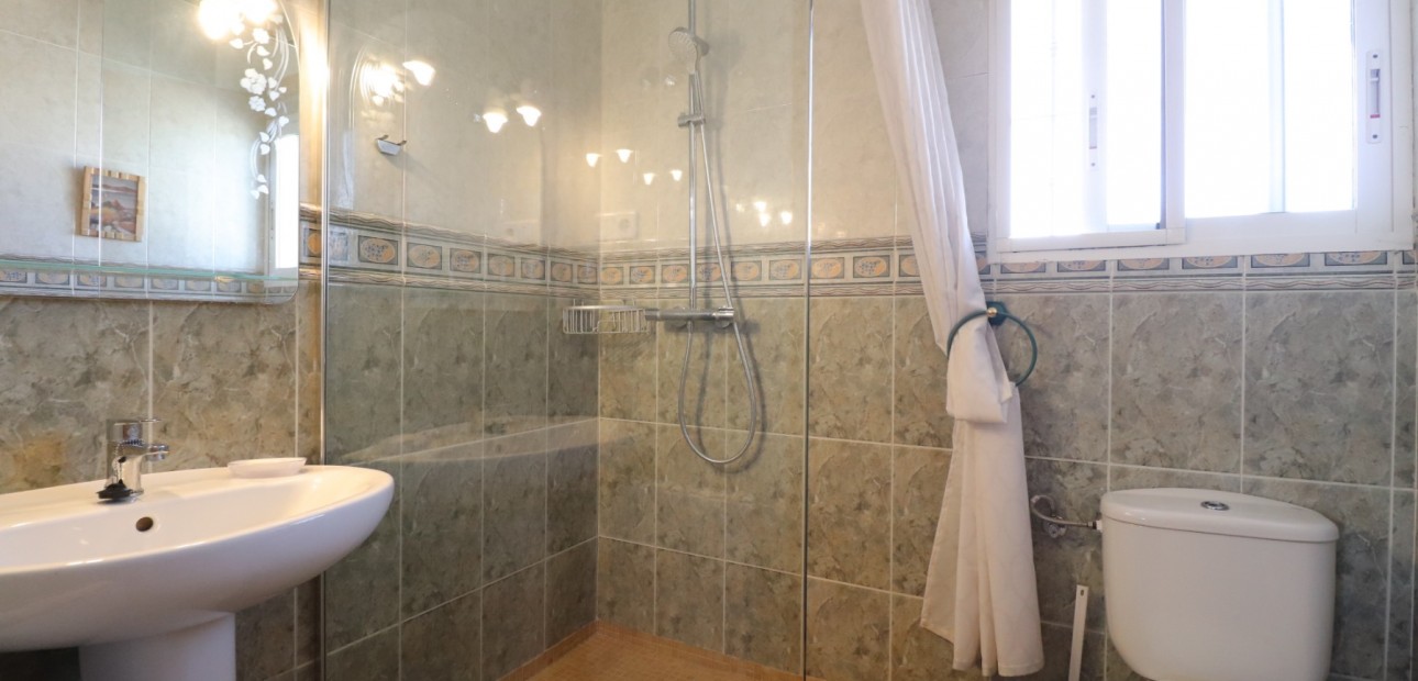 Sale - Country Property -
Callosa de Segura - Callosa de Segura - Country