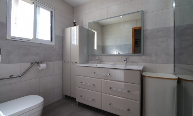 Sale - Country Property -
Callosa de Segura - Callosa de Segura - Country