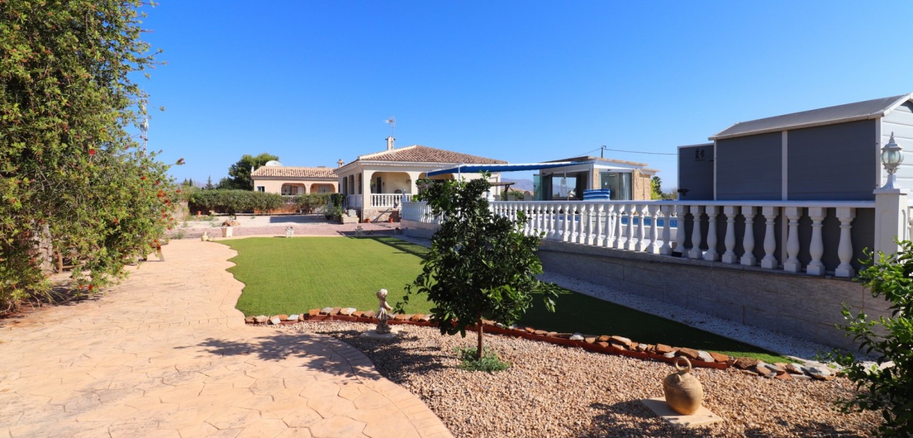 Sale - Country Property -
Callosa de Segura - Callosa de Segura - Country