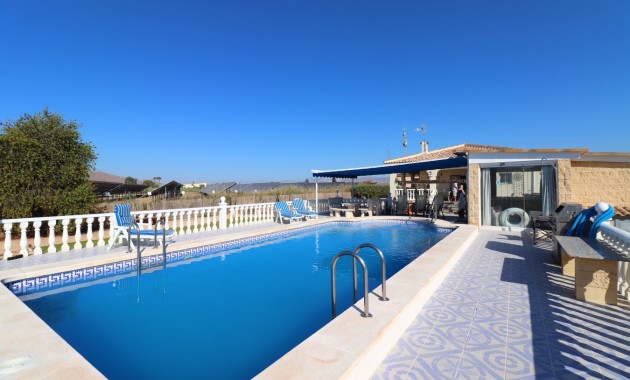 Sale - Country Property -
Callosa de Segura - Callosa de Segura - Country