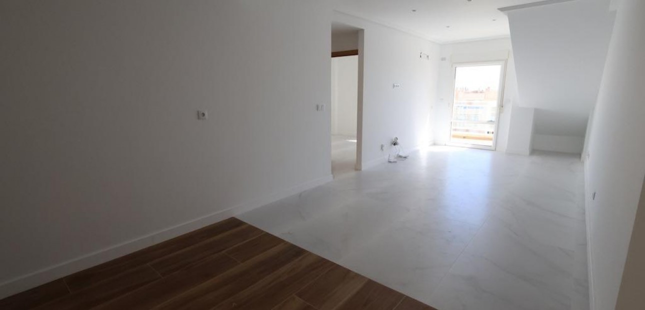 Sale - Penthouse -
Orihuela Costa - Cabo Roig