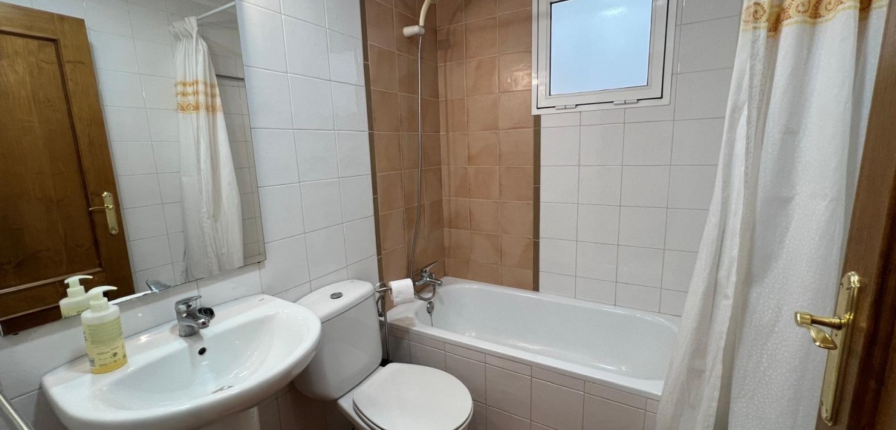 Venta - Apartamento / piso -
Torrevieja - torrevieja