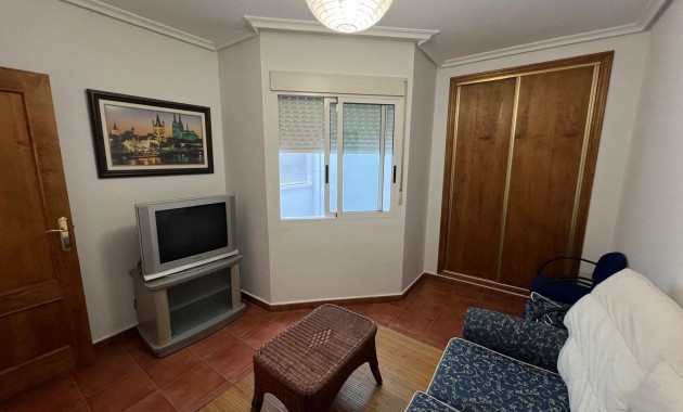 Venta - Apartamento / piso -
Torrevieja - torrevieja