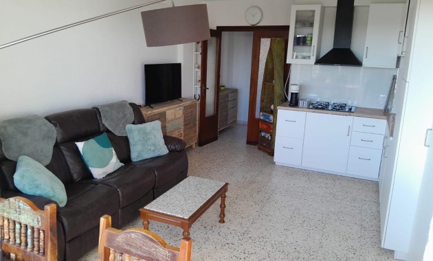 Sale - Apartment / flat -
Guardamar del Segura - Urbanizaciones