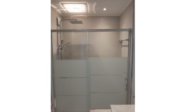 Sale - Apartment / flat -
Guardamar del Segura - Urbanizaciones