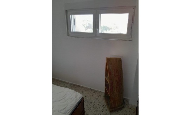 Sale - Apartment / flat -
Guardamar del Segura - Urbanizaciones