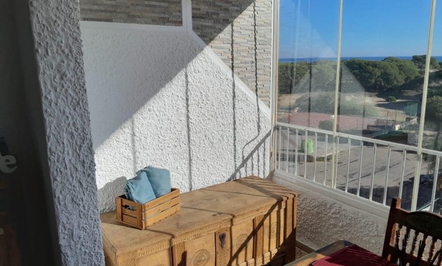 Sale - Apartment / flat -
Guardamar del Segura - Urbanizaciones