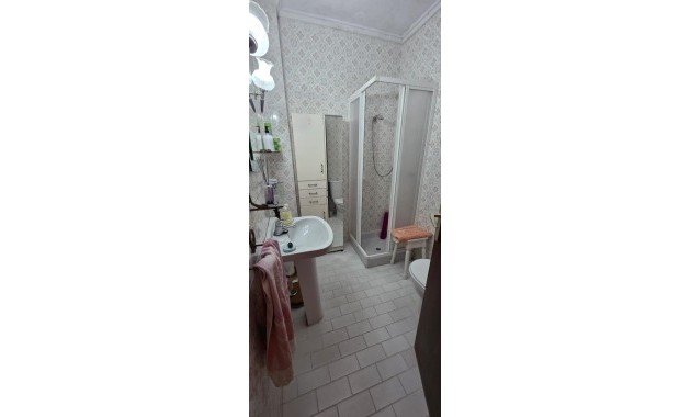 Sale - Apartment / flat -
Torrevieja - Estacion de autobuses