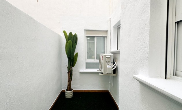 Sale - Apartment / flat -
Orihuela Costa - Punta Prima