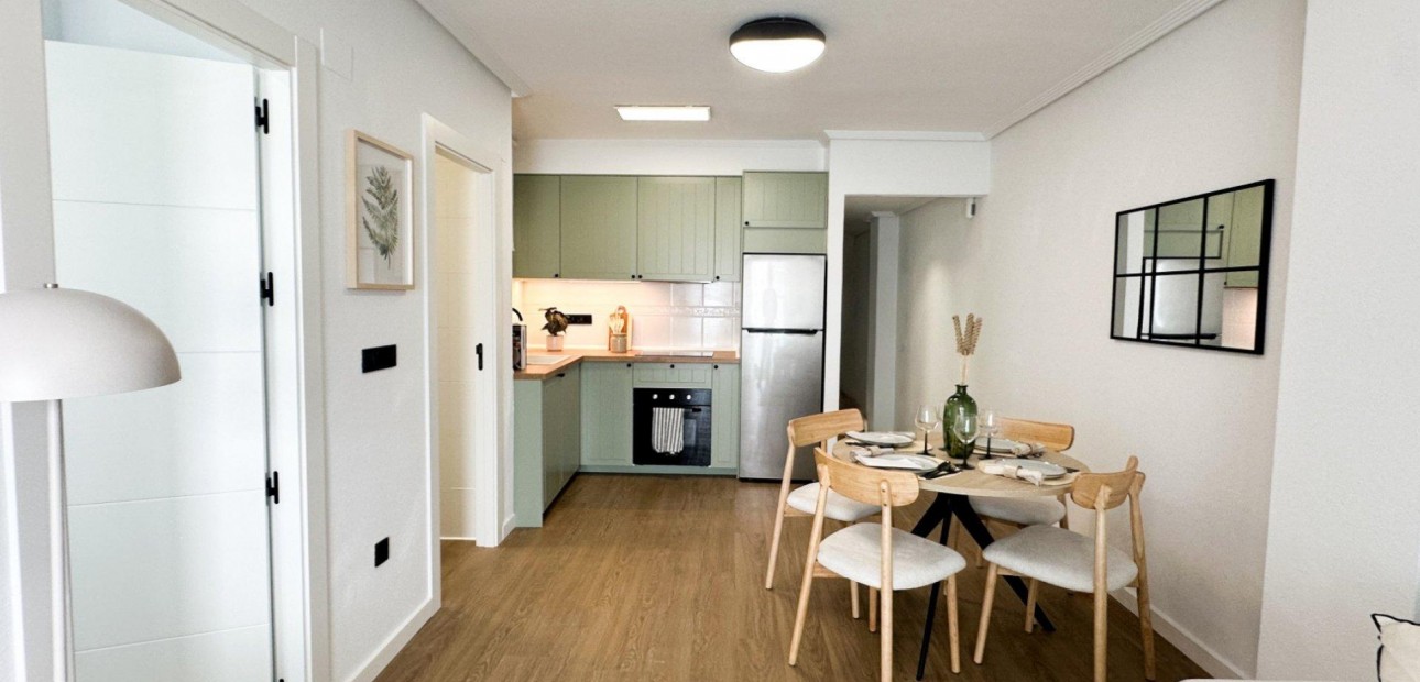 Sale - Apartment / flat -
Orihuela Costa - Punta Prima