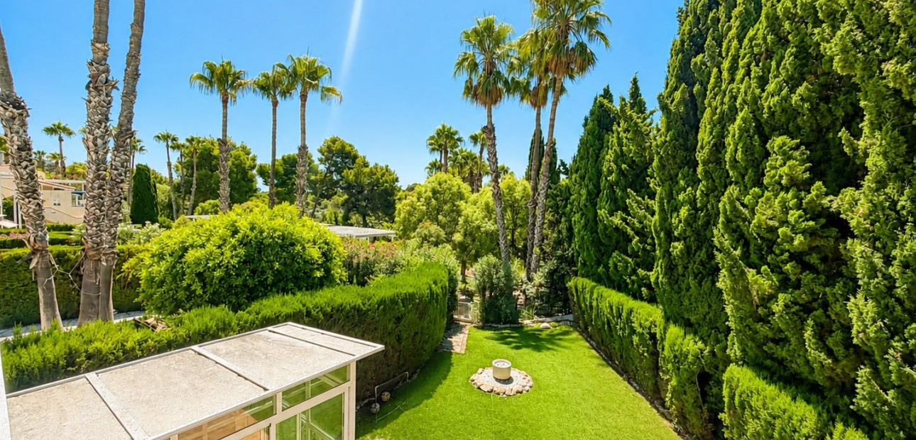 Sale - Detached Villa -
Orihuela Costa - Villamartin