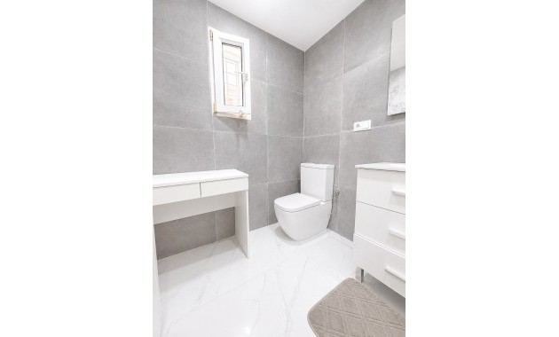 Sale - Detached Villa -
Orihuela Costa - Villamartin