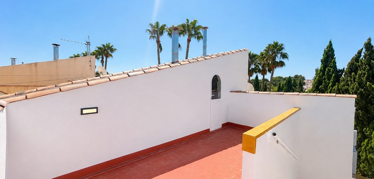 Sale - Detached Villa -
Orihuela Costa - Villamartin