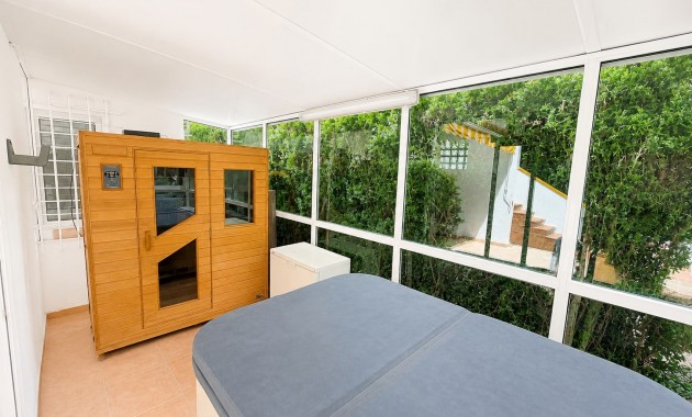 Sale - Detached Villa -
Orihuela Costa - Villamartin